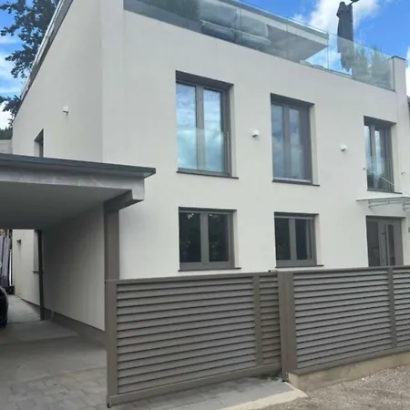 Woertherseeliebe 公寓 *