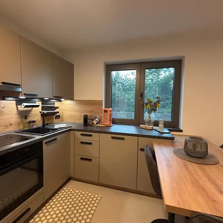 Woertherseeliebe 公寓 *